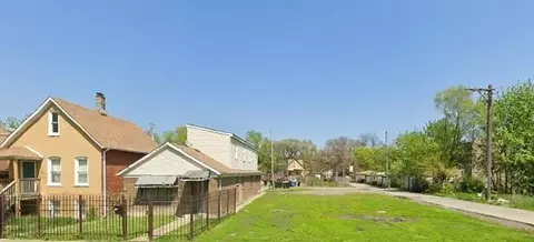 521 N Springfield Ave, Chicago, IL 60624