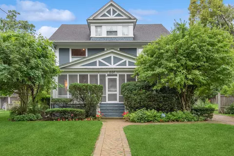 664 Lincoln Ave, Winnetka, IL 60093