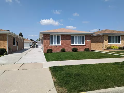 4928 N Nordica Ave, Chicago, IL 60656