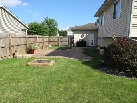 792 Cottage Ct, Morris, IL 60450 photo 11