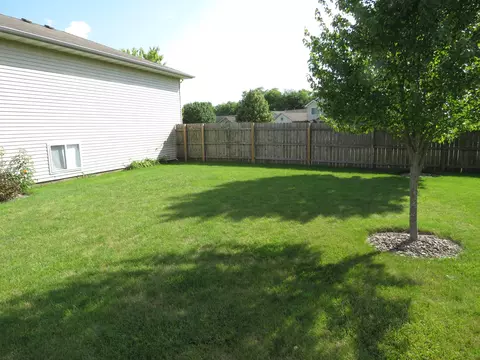 792 Cottage Ct, Morris, IL 60450 photo 10