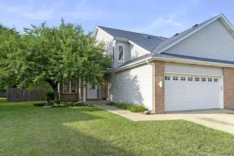 414 Flanagan Cir #A, Minooka, IL 60447