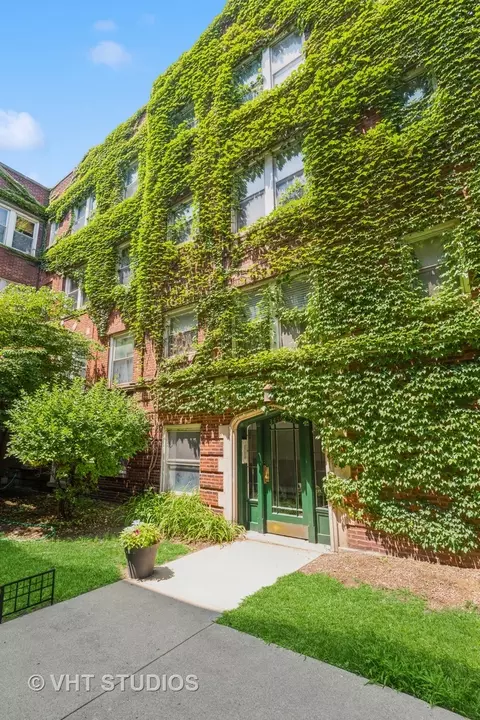 3458 N Janssen Ave #I1, Chicago, IL 60657