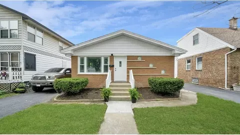 15010 Hamlin Ave, Midlothian, IL 60445 photo 2