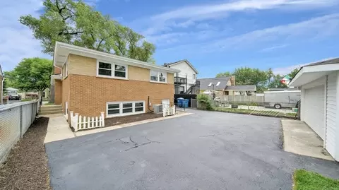 15010 Hamlin Ave, Midlothian, IL 60445 photo 24