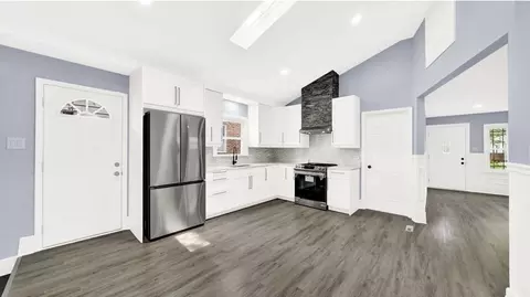 15010 Hamlin Ave, Midlothian, IL 60445 photo 5
