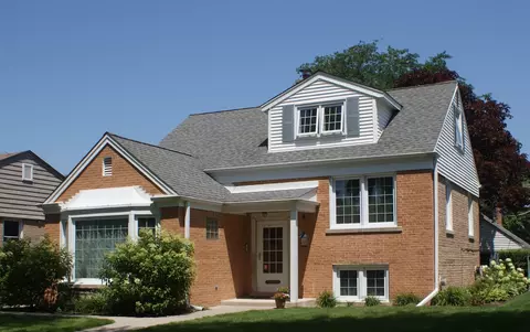 5330 Conrad St, Skokie, IL 60077