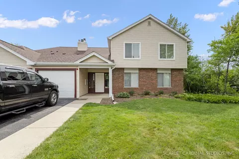 7010 Rhodes Ct #101, Woodridge, IL 60517