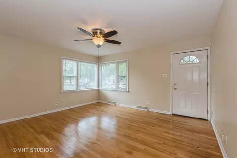 2239 W 170th St, Hazel Crest, IL 60429 photo 3
