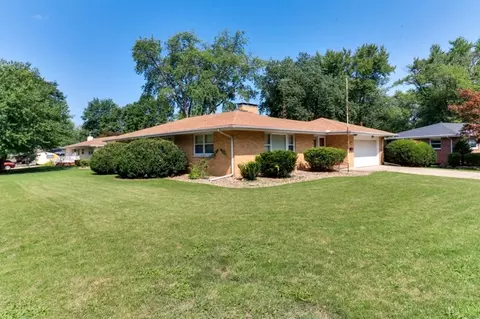 14 Hawthorne Dr, Normal, IL 61761 photo 33