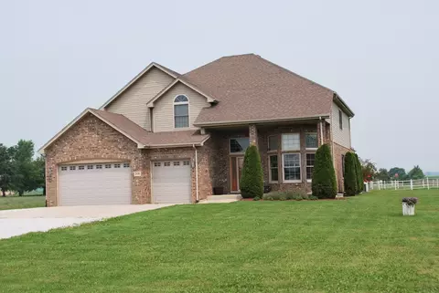 2526 W Corning Rd, Peotone, IL 60468