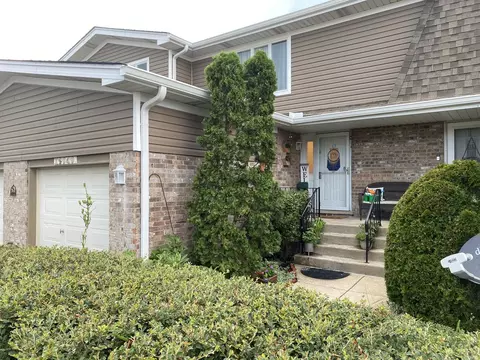 15949 78th Ave #2, Tinley Park, IL 60477