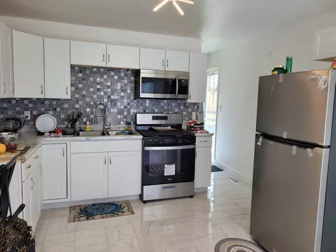 218 N Illinois Ave, Kankakee, IL 60901 photo 13