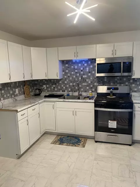 218 N Illinois Ave, Kankakee, IL 60901 photo 8