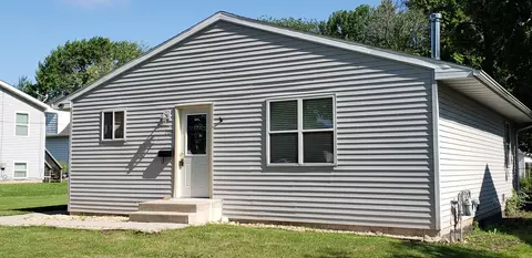 206 E Seminole St, Dwight, IL 60420