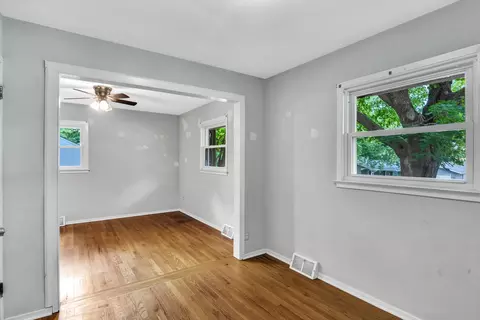 3703 Anne St, Mchenry, IL 60050 photo 11