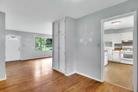 3703 Anne St, Mchenry, IL 60050 photo 7