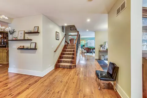 539 Edgewood Pl, River Forest, IL 60305 photo 6