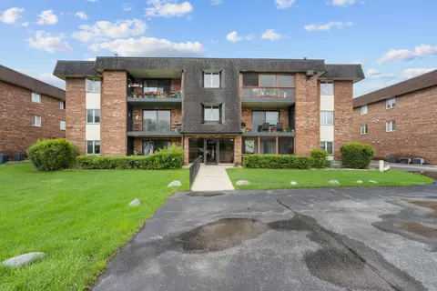 9122 W 140th St #3SE, Orland Park, IL 60462