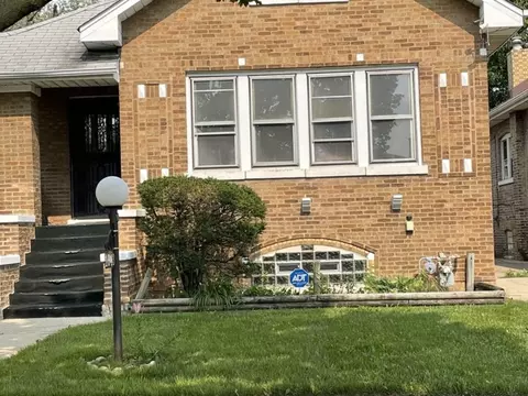1643 S 14th Ave, Maywood, IL 60153
