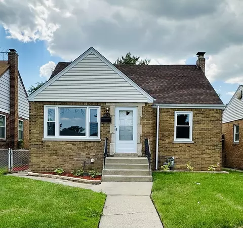 374 Paxton Ave, Calumet City, IL 60409