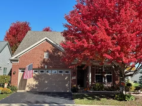 2787 Cascade Falls Cir, Elgin, IL 60124