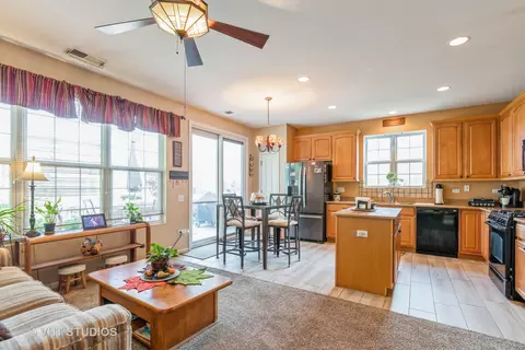 2787 Cascade Falls Cir, Elgin, IL 60124 photo 14