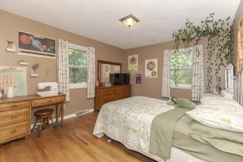 908 Crestline Dr, Normal, IL 61761 photo 29
