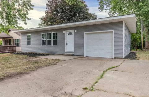 1601 W Healey St, Champaign, IL 61821