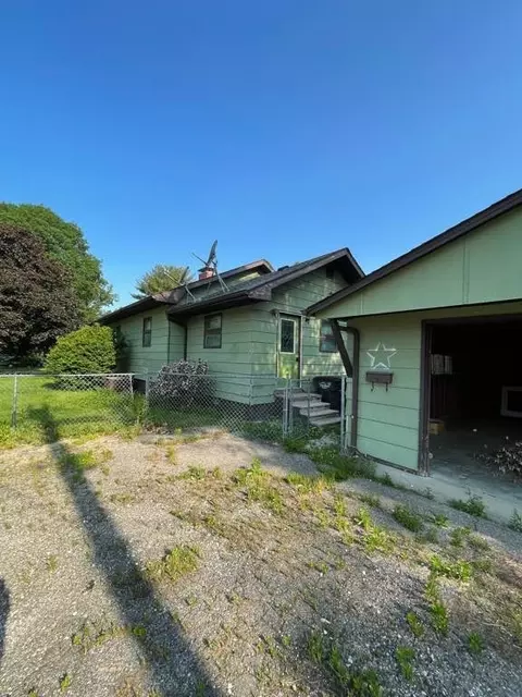 1115 Dakota St, Danville, IL 61832