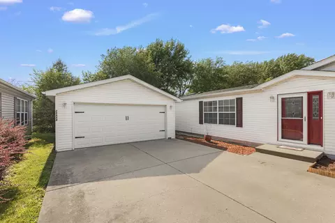 22444 S Remington Dr, Channahon, IL 60410