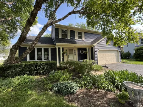 1830 Morning Glory Ct, Montgomery, IL 60538