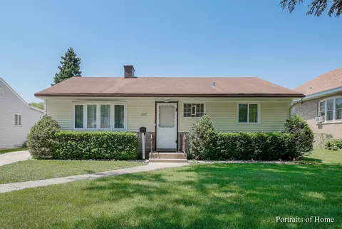 2832 S 12th Ave, Broadview, IL 60155