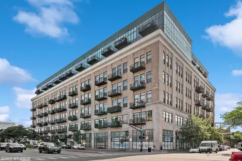 1645 W Ogden Ave #406, Chicago, IL 60612