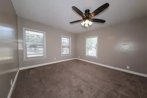 115 N Main St, Seneca, IL 61360 photo 13