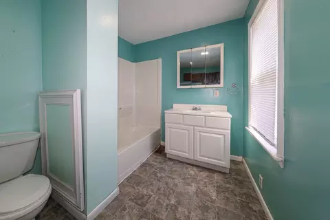 115 N Main St, Seneca, IL 61360 photo 9