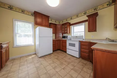 115 N Main St, Seneca, IL 61360 photo 4