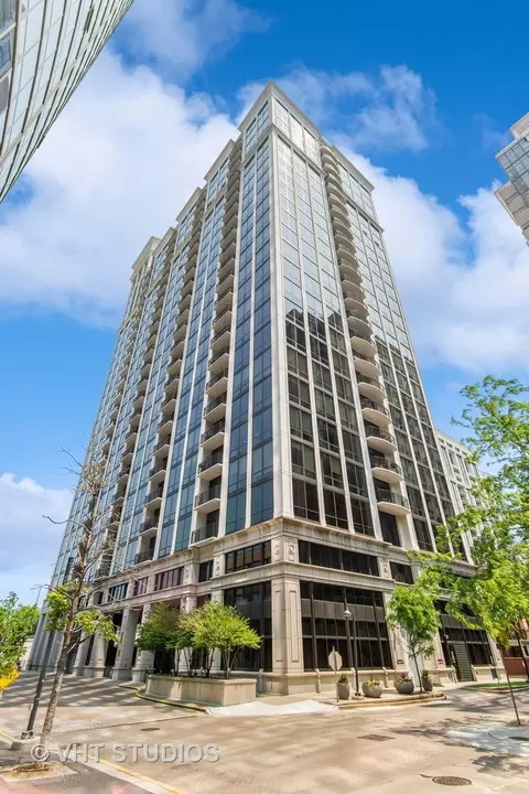 233 E 13th St #2207, Chicago, IL 60605
