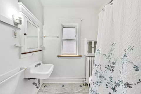 1823 Wesley Ave, Evanston, IL 60201 photo 11