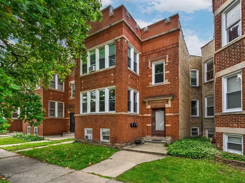 5135 W Cullom Ave, Chicago, IL 60641
