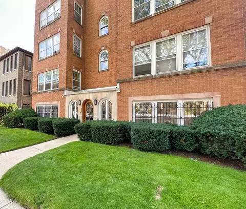7448 N Claremont Ave #1-S, Chicago, IL 60645