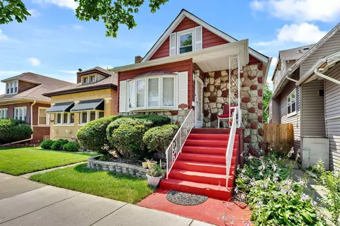 8152 S Kimbark Ave, Chicago, IL 60619