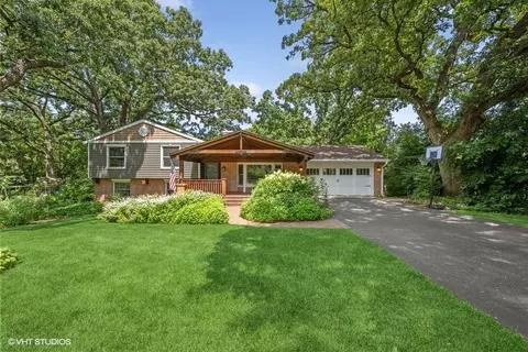 37 W190 Hilly Ln, Dundee, IL 60118