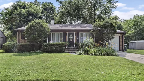 34 N David Dr, Palatine, IL 60074