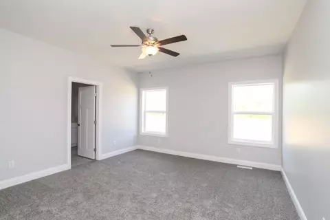 304 Raef Rd, Downs, IL 61736 photo 18