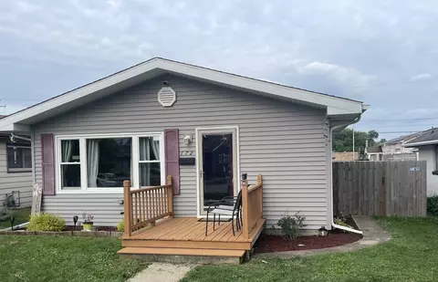 172 S Lasalle Ave, Bradley, IL 60915