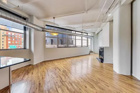 500 S Clinton St #444, Chicago, IL 60607 photo 2