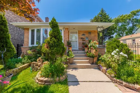 5248 S Washtenaw Ave, Chicago, IL 60632