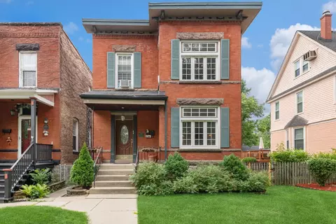 6702 34th St, Berwyn, IL 60402