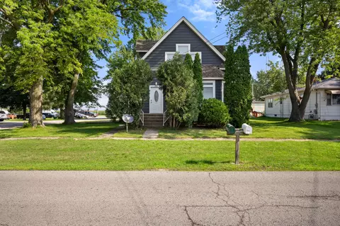 200 E Ann St, Somonauk, IL 60552